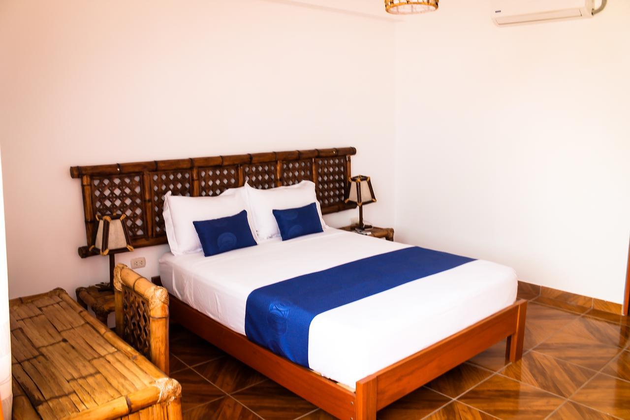 Nauti-K Beach Hotel Тумбес Экстерьер фото